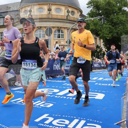29.06.2025 - hella hamburg halbmarathon Strokosch-Dieckow http://msf.ph/oto/8309672 29.06.2025 10:56:46 Ziel 1955, 2378, 2741, 3836, 4152, 5418, 6835, 7646, 7716, 8825, 8996, 9488, 11083, 11870, 13816, 14369, 14461, 15134, 15431, 15712, 16008, 16009, 16043, 16121, 16679, 17133, 18634 meine-sportfotos.de