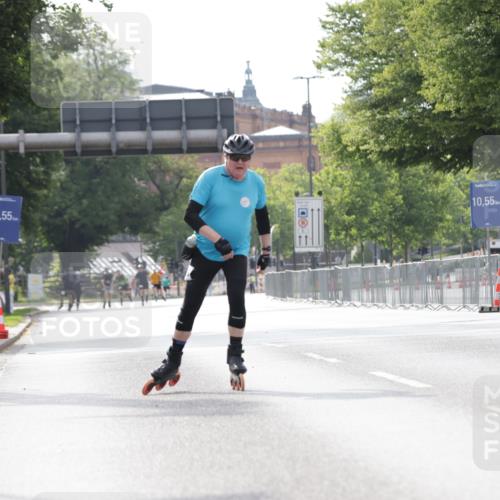 29.06.2025 - hella hamburg halbmarathon Jannik Wohlers http://msf.ph/oto/8309676 29.06.2025 08:58:20 Lombardsbrücke  meine-sportfotos.de