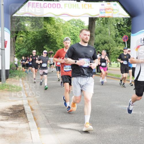 29.06.2025 - hella hamburg halbmarathon MichiJ http://msf.ph/oto/8309707 29.06.2025 10:35:55 Zwischen KM18-KM19 1460, 1884, 2708, 2953, 4324, 4553, 6134, 7067, 8234, 8927, 9348, 11211, 11679, 12549, 13183, 14797, 14814, 15784, 16149, 16592, 17007, 17172, 17915, 17979, 18430, 18790, 18856, 18887 meine-sportfotos.de