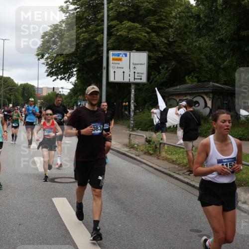 29.06.2025 - hella hamburg halbmarathon Yannick Fuchs http://msf.ph/oto/8309811 29.06.2025 10:50:33 20KM 1583, 1955, 2083, 2741, 3413, 3836, 4152, 5418, 5492, 5570, 6399, 6416, 6835, 7037, 7547, 7716, 8393, 8542, 8652, 8669, 8825, 8968, 8996, 9246, 9488, 9727, 9884, 9903, 9907, 9934, 10084, 10093, 10665, 11083, 11212, 12014, 12348, 12440, 12523, 12590, 12712, 13394, 13666, 13691, 13750, 14139, 14408, 14588, 14678, 14867, 15097, 15407, 15431, 15695, 16121, 16257, 16261, 16620, 16634, 16679, 17268, 17660, 17993, 18208, 18652, 18719, 18867, 18899, 19091 meine-sportfotos.de