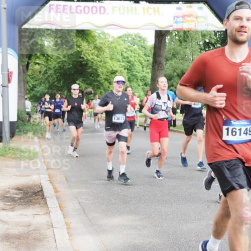 29.06.2025 - hella hamburg halbmarathon MichiJ http://msf.ph/oto/8309968 29.06.2025 10:35:56 Zwischen KM18-KM19 1460, 1884, 2708, 4324, 4553, 4601, 6134, 7067, 8234, 8927, 9348, 11211, 11679, 12549, 13183, 13672, 14797, 14814, 16149, 17007, 17172, 17915, 17979, 18430, 18790, 18856, 18887 meine-sportfotos.de