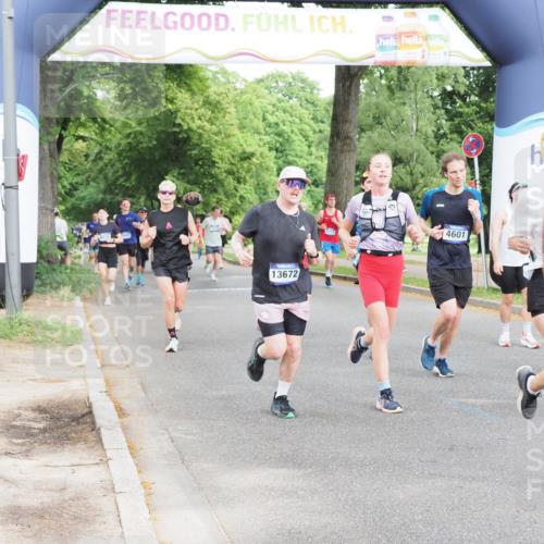 29.06.2025 - hella hamburg halbmarathon MichiJ http://msf.ph/oto/8310009 29.06.2025 10:35:56 Zwischen KM18-KM19 1460, 1884, 2708, 4324, 4553, 4601, 6134, 7067, 8234, 8927, 9348, 11211, 11679, 12549, 13183, 13672, 14797, 14814, 16149, 17007, 17172, 17915, 17979, 18430, 18790, 18856, 18887 meine-sportfotos.de
