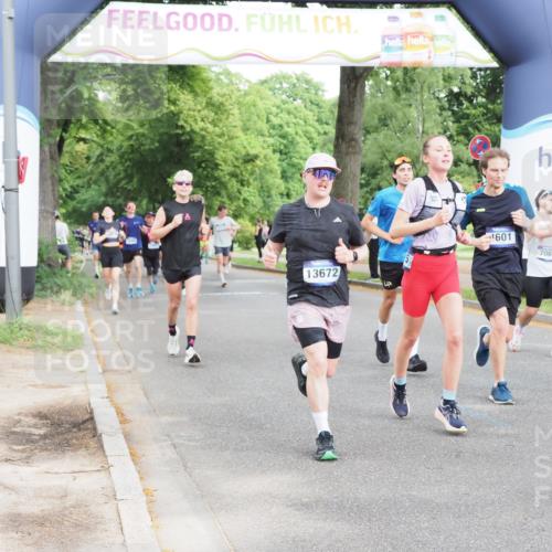 29.06.2025 - hella hamburg halbmarathon MichiJ http://msf.ph/oto/8310030 29.06.2025 10:35:56 Zwischen KM18-KM19 1460, 1884, 2708, 4324, 4553, 4601, 6134, 7067, 8234, 8927, 9348, 11211, 11679, 12549, 13183, 13672, 14797, 14814, 16149, 17007, 17172, 17915, 17979, 18430, 18790, 18856, 18887 meine-sportfotos.de