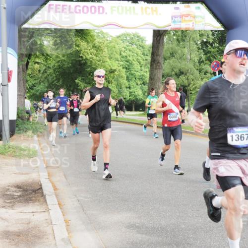 29.06.2025 - hella hamburg halbmarathon MichiJ http://msf.ph/oto/8310132 29.06.2025 10:35:57 Zwischen KM18-KM19 1460, 1884, 2708, 4324, 4601, 5915, 6134, 7067, 8234, 8927, 9348, 11211, 11679, 13183, 13672, 14814, 16149, 17007, 17172, 17979, 18790, 18856 meine-sportfotos.de