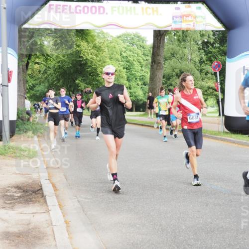 29.06.2025 - hella hamburg halbmarathon MichiJ http://msf.ph/oto/8310262 29.06.2025 10:35:58 Zwischen KM18-KM19 1460, 1884, 2708, 4324, 4601, 5915, 6081, 6134, 7067, 8234, 8927, 9213, 11679, 12534, 13007, 13183, 13672, 13948, 14814, 16149, 17007, 17172, 17979, 18790, 18856 meine-sportfotos.de
