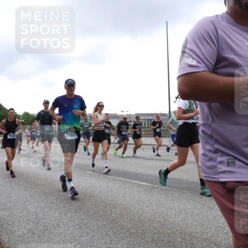 29.06.2025 - hella hamburg halbmarathon Lena Gebhardt http://msf.ph/oto/8310344 29.06.2025 10:46:57 Lombardsbrücke 5700, 18924, 7827, 17459, 1, 2162, 18315, 6740, 18881, 1401, 434, 16218, 9713, 000, 1073, 1185, 1286, 1363, 1371, 1375, 1593, 1607, 1720, 1961, 1999, 2162, 2211, 2320, 2327, 2537, 2555, 2556, 2665, 2697, 2981, 3277, 3406, 3407, 3469, 3734, 3823, 4202, 4239, 4296, 4342, 4355, 4483, 4604, 5111, 5114, 5700, 5796, 5953, 6124, 6161, 6485, 6496, 6740, 7073, 7412, 7430, 7431, 7767, 7827, 8131, 8477, 8486, 8551, 8553, 8684, 8706, 8967, 9691, 10230, 13969, 14261, 15852, 16882, 16987 meine-sportfotos.de