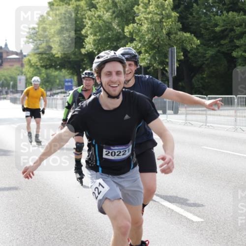 29.06.2025 - hella hamburg halbmarathon Jannik Wohlers http://msf.ph/oto/8310435 29.06.2025 08:58:44 Lombardsbrücke  meine-sportfotos.de