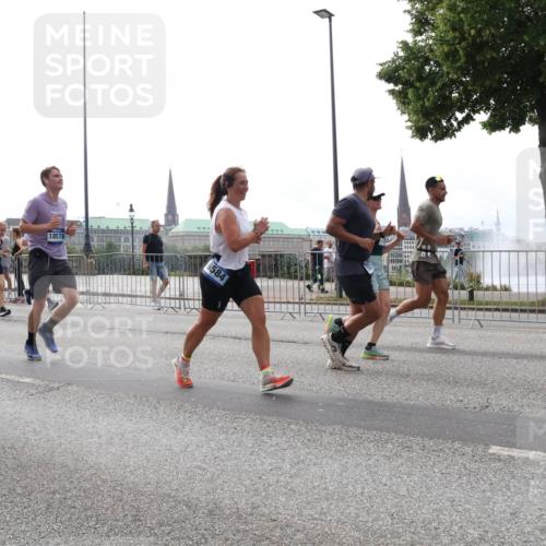 29.06.2025 - hella hamburg halbmarathon Lena Gebhardt http://msf.ph/oto/8310489 29.06.2025 10:37:16 Lombardsbrücke 2031, 18578, 6584, 1022, 1118, 1253, 1276, 1337, 1339, 1488, 1490, 1597, 1819, 1952, 1954, 2016, 2031, 2072, 2104, 2272, 2480, 2486, 2552, 2640, 3127, 3165, 3633, 3714, 3873, 3895, 4097, 4347, 4733, 4996, 5146, 5171, 5186, 5224, 5538, 5560, 5640, 5786, 5789, 5790, 5940, 6172, 6359, 6584, 6804, 6821, 6955, 7085, 7202, 7235, 7544, 7707, 7773, 7777, 7823, 8007, 8257, 8258, 8315, 8758, 8811, 8843, 8936, 8937, 9054, 9055, 9295, 9524 meine-sportfotos.de