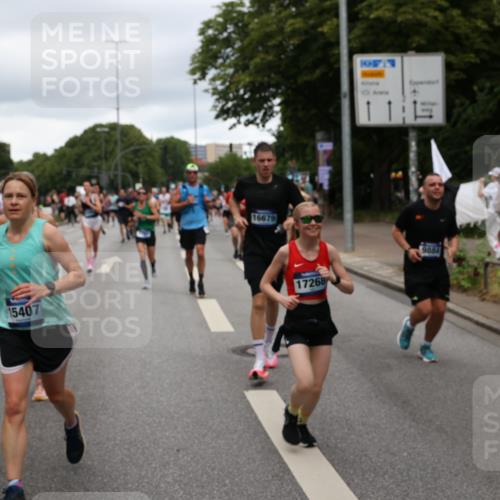 29.06.2025 - hella hamburg halbmarathon Yannick Fuchs http://msf.ph/oto/8310510 29.06.2025 10:50:34 20KM 1583, 1955, 2083, 2741, 3413, 3836, 4152, 5418, 5492, 5570, 6399, 6416, 6835, 7037, 7547, 7716, 8393, 8542, 8652, 8669, 8825, 8968, 9246, 9488, 9727, 9884, 9907, 9934, 10093, 10665, 11083, 11212, 12014, 12348, 12440, 12523, 12590, 12712, 13394, 13666, 13691, 13750, 14139, 14408, 14588, 14678, 14867, 15097, 15407, 15431, 15695, 15712, 16121, 16257, 16261, 16620, 16634, 16679, 17268, 17660, 17993, 18208, 18652, 18719, 18867, 18899, 19091 meine-sportfotos.de