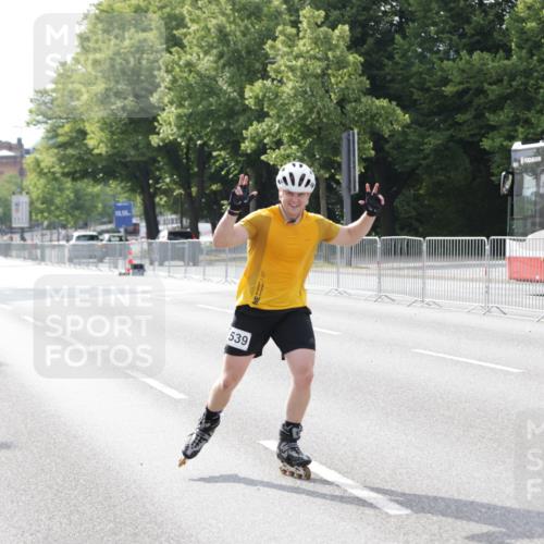 29.06.2025 - hella hamburg halbmarathon Jannik Wohlers http://msf.ph/oto/8310542 29.06.2025 08:58:46 Lombardsbrücke  meine-sportfotos.de