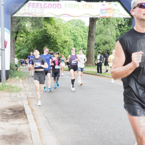 29.06.2025 - hella hamburg halbmarathon MichiJ http://msf.ph/oto/8310571 29.06.2025 10:35:59 Zwischen KM18-KM19 1460, 1884, 2442, 4324, 4377, 4601, 5915, 6081, 6134, 7067, 8234, 8916, 8927, 9213, 11679, 12534, 13007, 13183, 13672, 13948, 14814, 16149, 17007, 17172, 17979, 18790, 18856, 19181 meine-sportfotos.de