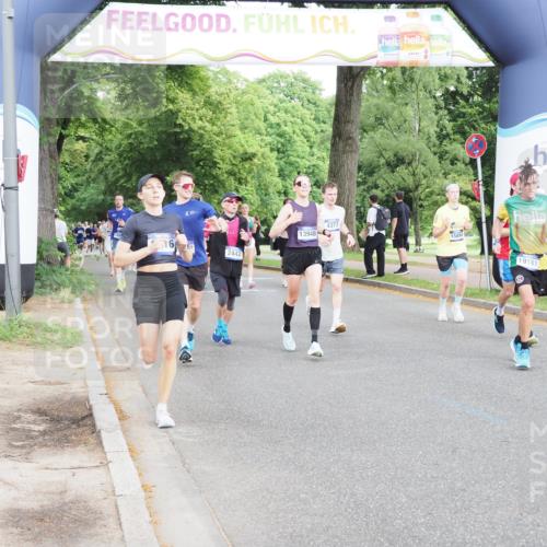 29.06.2025 - hella hamburg halbmarathon MichiJ http://msf.ph/oto/8310607 29.06.2025 10:36:00 Zwischen KM18-KM19 1460, 2442, 4377, 4601, 5915, 6081, 6134, 7067, 8234, 8916, 8927, 9213, 11679, 12534, 13007, 13672, 13948, 14814, 15894, 16149, 17979, 18790, 18836, 18856, 19181 meine-sportfotos.de