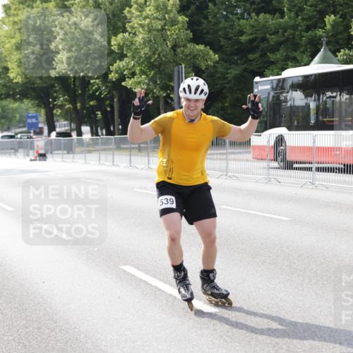 29.06.2025 - hella hamburg halbmarathon Jannik Wohlers http://msf.ph/oto/8310634 29.06.2025 08:58:46 Lombardsbrücke  meine-sportfotos.de