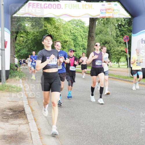 29.06.2025 - hella hamburg halbmarathon MichiJ http://msf.ph/oto/8310716 29.06.2025 10:36:00 Zwischen KM18-KM19 1460, 2442, 4377, 4601, 5915, 6081, 6134, 7067, 8234, 8916, 8927, 9213, 11679, 12534, 13007, 13672, 13948, 14814, 15894, 16149, 17979, 18790, 18836, 18856, 19181 meine-sportfotos.de
