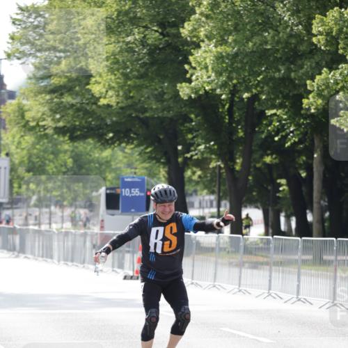29.06.2025 - hella hamburg halbmarathon Jannik Wohlers http://msf.ph/oto/8310756 29.06.2025 08:58:54 Lombardsbrücke  meine-sportfotos.de