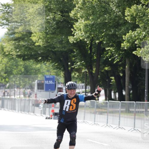 29.06.2025 - hella hamburg halbmarathon Jannik Wohlers http://msf.ph/oto/8310834 29.06.2025 08:58:54 Lombardsbrücke  meine-sportfotos.de