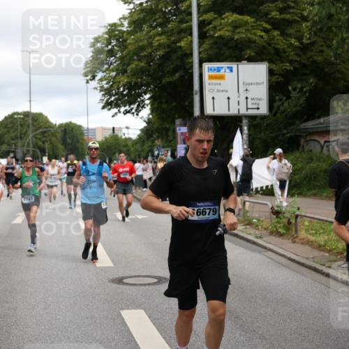 29.06.2025 - hella hamburg halbmarathon Yannick Fuchs http://msf.ph/oto/8310983 29.06.2025 10:50:35 20KM 1583, 1955, 2083, 2741, 3413, 3836, 4152, 5418, 5492, 5570, 6399, 6416, 6835, 7037, 7547, 7716, 8393, 8542, 8652, 8669, 8825, 8968, 9246, 9488, 9727, 9884, 9907, 9934, 10093, 10665, 11083, 11212, 12014, 12348, 12440, 12523, 12590, 12712, 13394, 13666, 13691, 13750, 14139, 14408, 14588, 14678, 14867, 15097, 15407, 15431, 15695, 15712, 16121, 16257, 16261, 16620, 16634, 16679, 17268, 17660, 17993, 18208, 18652, 18719, 18867, 18899, 19091 meine-sportfotos.de