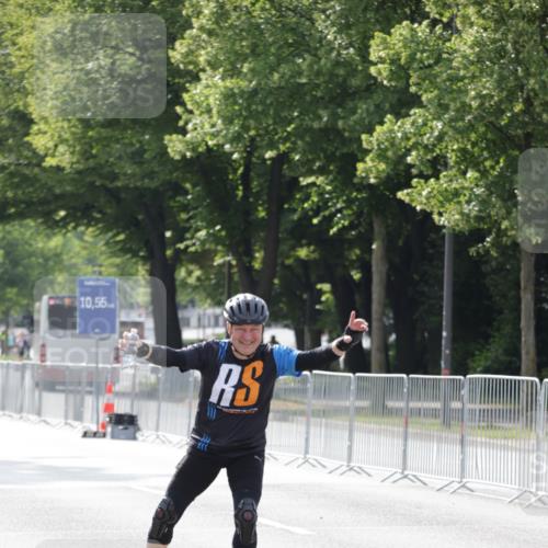 29.06.2025 - hella hamburg halbmarathon Jannik Wohlers http://msf.ph/oto/8310998 29.06.2025 08:58:54 Lombardsbrücke  meine-sportfotos.de