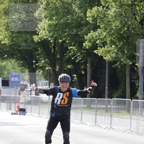 29.06.2025 - hella hamburg halbmarathon Jannik Wohlers http://msf.ph/oto/8311111 29.06.2025 08:58:55 Lombardsbrücke  meine-sportfotos.de