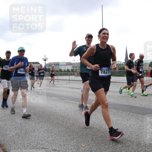29.06.2025 - hella hamburg halbmarathon Lena Gebhardt http://msf.ph/oto/8311115 29.06.2025 10:46:59 Lombardsbrücke 5700, 460, 18924, 8553, 7827, 140, 1073, 1185, 1286, 1363, 1371, 1375, 1593, 1607, 1720, 1961, 1999, 2162, 2211, 2320, 2327, 2537, 2555, 2556, 2665, 2981, 3277, 3406, 3407, 3469, 3734, 3823, 4184, 4202, 4239, 4296, 4342, 4355, 4483, 4604, 5111, 5114, 5700, 5796, 5953, 6124, 6161, 6485, 6496, 6740, 6879, 7073, 7412, 7430, 7431, 7767, 7827, 8131, 8477, 8486, 8551, 8553, 8684, 8706, 8967, 9691, 10230, 13969, 14261, 15852, 16882, 16987 meine-sportfotos.de