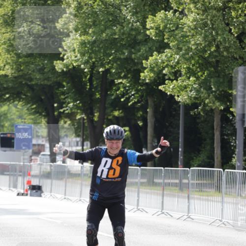 29.06.2025 - hella hamburg halbmarathon Jannik Wohlers http://msf.ph/oto/8311154 29.06.2025 08:58:55 Lombardsbrücke  meine-sportfotos.de