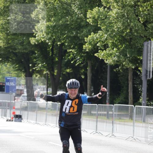 29.06.2025 - hella hamburg halbmarathon Jannik Wohlers http://msf.ph/oto/8311259 29.06.2025 08:58:55 Lombardsbrücke  meine-sportfotos.de