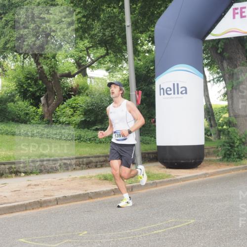 29.06.2025 - hella hamburg halbmarathon KatJ http://msf.ph/oto/8311289 29.06.2025 10:15:17 Zwischen KM18-KM19  meine-sportfotos.de