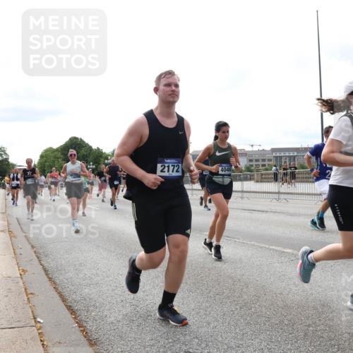 29.06.2025 - hella hamburg halbmarathon Lena Gebhardt http://msf.ph/oto/8311311 29.06.2025 10:22:00 Lombardsbrücke 1679, 19099, 2172, 4046, 10, 1003, 1072, 1158, 1191, 1250, 1294, 1419, 1668, 1958, 1963, 2009, 2063, 2172, 2315, 2353, 2514, 2529, 2744, 3050, 3172, 3458, 3606, 3768, 3770, 3995, 4046, 4289, 4366, 4375, 4376, 4697, 4970, 5122, 5412, 5641, 5759, 5957, 6086, 6475, 6676, 6805, 6881, 6977, 7075, 7162, 7612, 7672, 8286, 8431, 8715, 8860, 8884, 8896, 8954, 8959, 9002, 9062, 9369, 9483, 9532, 10874 meine-sportfotos.de