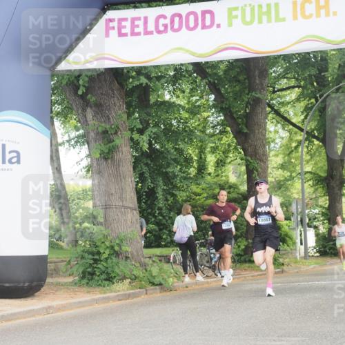 29.06.2025 - hella hamburg halbmarathon KatJ http://msf.ph/oto/8311409 29.06.2025 10:15:21 Zwischen KM18-KM19  meine-sportfotos.de