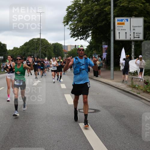 29.06.2025 - hella hamburg halbmarathon Yannick Fuchs http://msf.ph/oto/8311449 29.06.2025 10:50:36 20KM 1583, 1955, 2083, 2741, 3413, 3836, 4152, 4940, 5418, 5492, 5570, 6399, 6416, 6835, 7037, 7547, 7716, 8393, 8542, 8652, 8669, 8825, 9488, 9727, 9884, 9907, 9934, 10093, 10212, 10665, 11083, 11212, 12014, 12348, 12440, 12523, 12590, 12712, 13394, 13666, 13691, 13750, 14139, 14408, 14588, 14678, 14867, 15097, 15407, 15431, 15695, 15712, 16121, 16257, 16261, 16634, 16679, 17268, 17660, 17993, 18208, 18652, 18719, 18867, 18899, 19091 meine-sportfotos.de