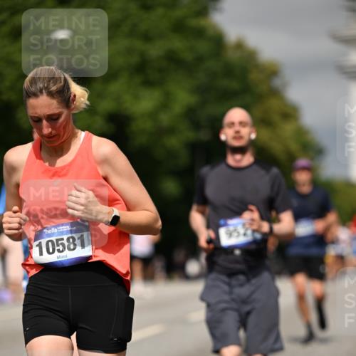 29.06.2025 - hella hamburg halbmarathon Dr. Thomas Lammeyer http://msf.ph/oto/8311483 29.06.2025 10:17:09 Kennedybrücke 1007, 1328, 1859, 2961, 3218, 3729, 4187, 4554, 4950, 5597, 5598, 6026, 7346, 7873, 8115, 8279, 8913, 9128, 9527, 10581 meine-sportfotos.de