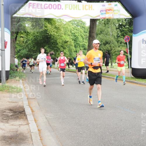 29.06.2025 - hella hamburg halbmarathon MichiJ http://msf.ph/oto/8311678 29.06.2025 10:36:05 Zwischen KM18-KM19 2442, 4377, 5915, 6081, 6836, 8916, 9213, 10480, 11519, 12534, 13007, 13948, 15894, 18836, 18923, 19181 meine-sportfotos.de