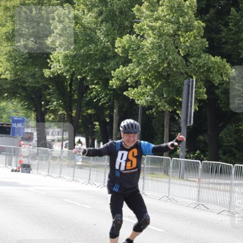 29.06.2025 - hella hamburg halbmarathon Jannik Wohlers http://msf.ph/oto/8311732 29.06.2025 08:58:55 Lombardsbrücke  meine-sportfotos.de