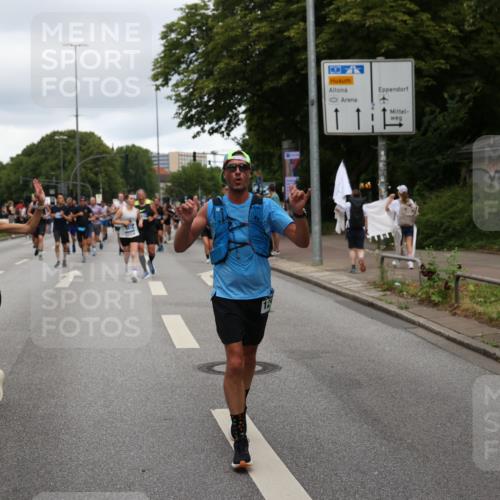 29.06.2025 - hella hamburg halbmarathon Yannick Fuchs http://msf.ph/oto/8311757 29.06.2025 10:50:36 20KM 1583, 1955, 2083, 2741, 3413, 3836, 4152, 4940, 5418, 5492, 5570, 6399, 6416, 6835, 7037, 7547, 7716, 8393, 8542, 8652, 8669, 8825, 9488, 9727, 9884, 9907, 9934, 10093, 10212, 10665, 11083, 11212, 12014, 12348, 12440, 12523, 12590, 12712, 13394, 13666, 13691, 13750, 14139, 14408, 14588, 14678, 14867, 15097, 15407, 15431, 15695, 15712, 16121, 16257, 16261, 16634, 16679, 17268, 17660, 17993, 18208, 18652, 18719, 18867, 18899, 19091 meine-sportfotos.de