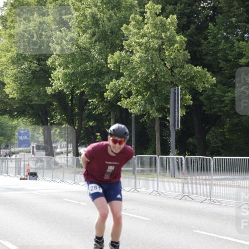 29.06.2025 - hella hamburg halbmarathon Jannik Wohlers http://msf.ph/oto/8312000 29.06.2025 08:59:00 Lombardsbrücke  meine-sportfotos.de