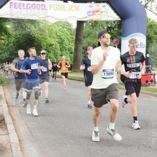29.06.2025 - hella hamburg halbmarathon MichiJ http://msf.ph/oto/8312277 29.06.2025 10:36:13 Zwischen KM18-KM19 1892, 2340, 7367, 8216, 10480, 11961, 12149, 12747, 13009, 13450, 13570, 13894, 15857, 16205, 17743, 18206, 18758 meine-sportfotos.de