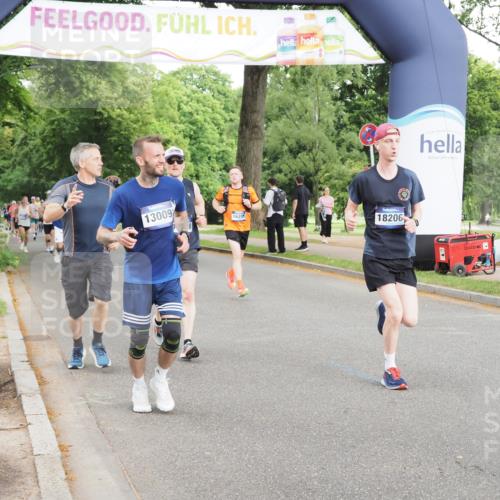29.06.2025 - hella hamburg halbmarathon MichiJ http://msf.ph/oto/8312437 29.06.2025 10:36:13 Zwischen KM18-KM19 1892, 2340, 7367, 8216, 10480, 11961, 12149, 12747, 13009, 13450, 13570, 13894, 15857, 16205, 17743, 18206, 18758 meine-sportfotos.de