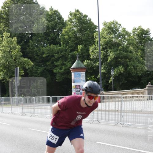 29.06.2025 - hella hamburg halbmarathon Jannik Wohlers http://msf.ph/oto/8312469 29.06.2025 08:59:01 Lombardsbrücke  meine-sportfotos.de