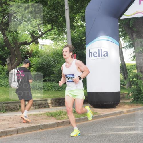 29.06.2025 - hella hamburg halbmarathon KatJ http://msf.ph/oto/8312489 29.06.2025 10:15:28 Zwischen KM18-KM19  meine-sportfotos.de