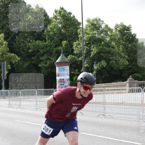 29.06.2025 - hella hamburg halbmarathon Jannik Wohlers http://msf.ph/oto/8312490 29.06.2025 08:59:01 Lombardsbrücke  meine-sportfotos.de