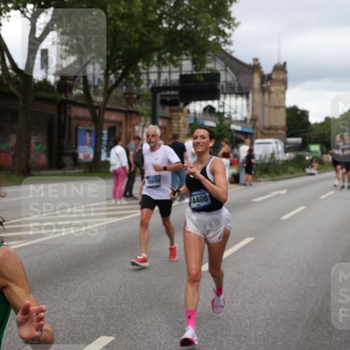 29.06.2025 - hella hamburg halbmarathon Yannick Fuchs http://msf.ph/oto/8312492 29.06.2025 10:50:38 20KM 1583, 1955, 2034, 2083, 2741, 3413, 3836, 4152, 4940, 5418, 5492, 5570, 6399, 6416, 6835, 7037, 7716, 8393, 8542, 8652, 8669, 8825, 9488, 9727, 9820, 9884, 9907, 9934, 10093, 10212, 10665, 11083, 11212, 12014, 12348, 12440, 12523, 12590, 12712, 13394, 13666, 13691, 13750, 14139, 14408, 14588, 14678, 14867, 15097, 15407, 15431, 15695, 15712, 16113, 16121, 16257, 16261, 16634, 16679, 17268, 17660, 17993, 18208, 18652, 18719, 18899, 19091, 19184 meine-sportfotos.de