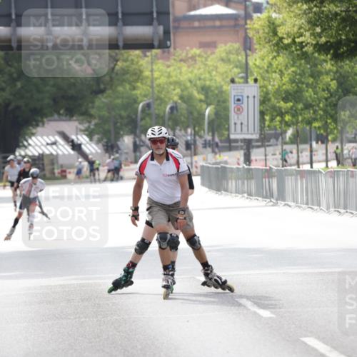 29.06.2025 - hella hamburg halbmarathon Jannik Wohlers http://msf.ph/oto/8312637 29.06.2025 08:59:05 Lombardsbrücke  meine-sportfotos.de