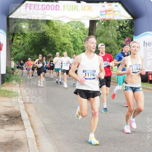 29.06.2025 - hella hamburg halbmarathon MichiJ http://msf.ph/oto/8312893 29.06.2025 10:36:21 Zwischen KM18-KM19 1163, 1176, 1914, 2260, 5421, 6377, 6923, 8889, 11779, 13009, xxx, 14383, 14511, 15590, 16205, 17905, 18251, 18758, 18815, 18974 meine-sportfotos.de