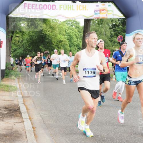 29.06.2025 - hella hamburg halbmarathon MichiJ http://msf.ph/oto/8312932 29.06.2025 10:36:21 Zwischen KM18-KM19 1163, 1176, 1914, 2260, 5421, 6377, 6923, 8889, 11779, 13009, xxx, 14383, 14511, 15590, 16205, 17905, 18251, 18758, 18815, 18974 meine-sportfotos.de