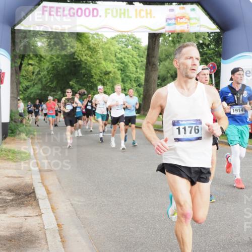 29.06.2025 - hella hamburg halbmarathon MichiJ http://msf.ph/oto/8313009 29.06.2025 10:36:22 Zwischen KM18-KM19 1163, 1176, 1914, 2260, 5421, 6377, 6389, 6923, 8889, 11779, xxx, 14383, 14511, 15590, 16094, 16269, 17905, 18251, 18815, 18974 meine-sportfotos.de
