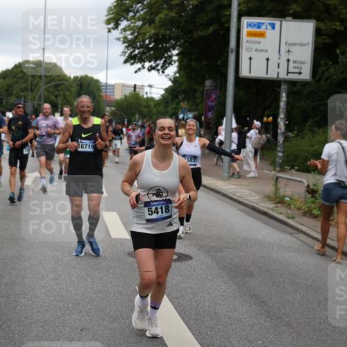 29.06.2025 - hella hamburg halbmarathon Yannick Fuchs http://msf.ph/oto/8313159 29.06.2025 10:50:41 20KM 1485, 1583, 1955, 2034, 2741, 3413, 3435, 3836, 4152, 4940, 5033, 5418, 5492, 5570, 6399, 6416, 6835, 7716, 8393, 8542, 8652, 8669, 8825, 9488, 9727, 9820, 9884, 9907, 9934, 10133, 10212, 11083, 11212, 11612, 12014, 12348, 12440, 12523, 12590, 12712, 13394, 13666, 13750, 14139, 14408, 14588, 14678, 15097, 15407, 15431, 15695, 15712, 16113, 16121, 16257, 16261, 16470, 16634, 16679, 17268, 17617, 18208, 18652, 18719, 18899, 19091, 19184 meine-sportfotos.de