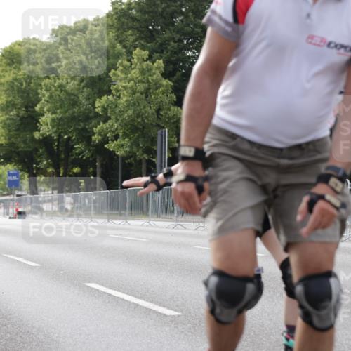 29.06.2025 - hella hamburg halbmarathon Jannik Wohlers http://msf.ph/oto/8313227 29.06.2025 08:59:10 Lombardsbrücke  meine-sportfotos.de