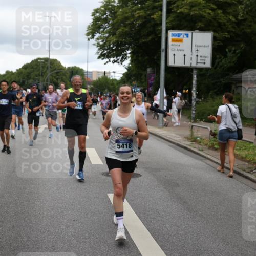 29.06.2025 - hella hamburg halbmarathon Yannick Fuchs http://msf.ph/oto/8313295 29.06.2025 10:50:41 20KM 1485, 1583, 1955, 2034, 2741, 3413, 3435, 3836, 4152, 4940, 5033, 5418, 5492, 5570, 6399, 6416, 6835, 7716, 8393, 8542, 8652, 8669, 8825, 9488, 9727, 9820, 9884, 9907, 9934, 10133, 10212, 11083, 11212, 11612, 12014, 12348, 12440, 12523, 12590, 12712, 13394, 13666, 13750, 14139, 14408, 14588, 14678, 15097, 15407, 15431, 15695, 15712, 16113, 16121, 16257, 16261, 16470, 16634, 16679, 17268, 17617, 18208, 18652, 18719, 18899, 19091, 19184 meine-sportfotos.de