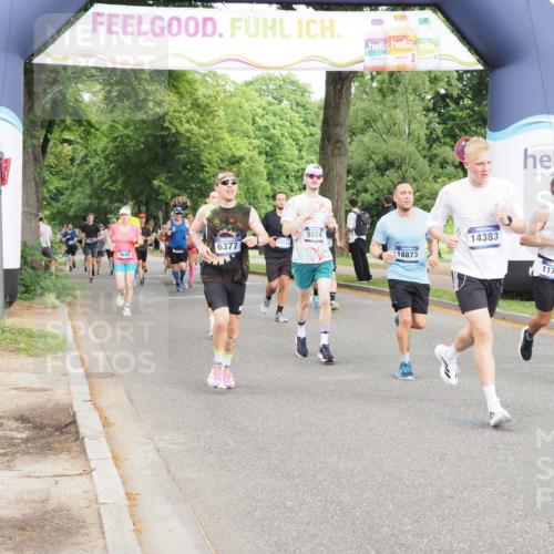 29.06.2025 - hella hamburg halbmarathon MichiJ http://msf.ph/oto/8313430 29.06.2025 10:36:23 Zwischen KM18-KM19 1163, 1176, 1914, 2260, 5421, 6377, 6389, 6923, 8889, 11779, xxx, 14383, 15590, 16094, 16269, 17905, 18251, 18815, 18873, 18974 meine-sportfotos.de