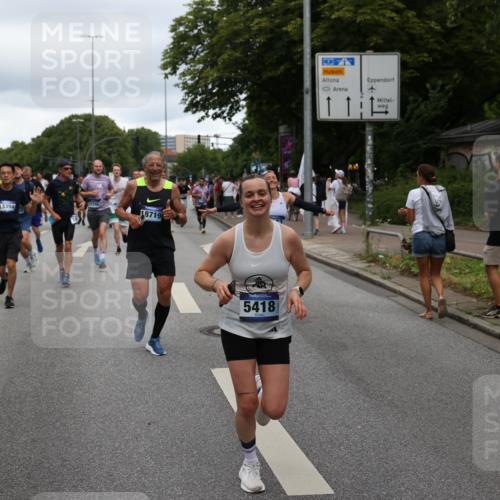 29.06.2025 - hella hamburg halbmarathon Yannick Fuchs http://msf.ph/oto/8313464 29.06.2025 10:50:41 20KM 1485, 1583, 1955, 2034, 2741, 3413, 3435, 3836, 4152, 4940, 5033, 5418, 5492, 5570, 6399, 6416, 6835, 7716, 8393, 8542, 8652, 8669, 8825, 9488, 9727, 9820, 9884, 9907, 9934, 10133, 10212, 11083, 11212, 11612, 12014, 12348, 12440, 12523, 12590, 12712, 13394, 13666, 13750, 14139, 14408, 14588, 14678, 15097, 15407, 15431, 15695, 15712, 16113, 16121, 16257, 16261, 16470, 16634, 16679, 17268, 17617, 18208, 18652, 18719, 18899, 19091, 19184 meine-sportfotos.de